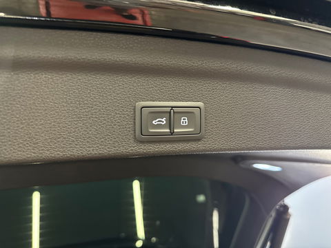 Audi RSQ3 Sportback 2.5 TFSI Quattro Pano|B&O|Keyless|Memory
