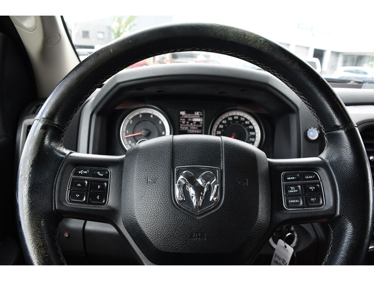 Dodge Ram 1500 5.7 V8 4x4 Quad Cab 6'4 Camera, Cruise, 402pk, Automaat, Leder, Stoelverwarming, Trekhaak, Multimedia, Uniek!