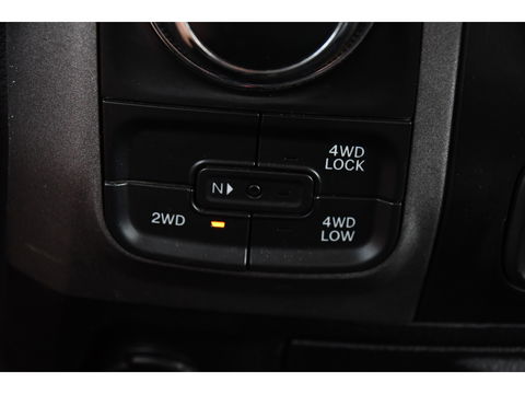 Dodge Ram 1500 5.7 V8 4x4 Quad Cab 6'4 Camera, Cruise, 402pk, Automaat, Leder, Stoelverwarming, Trekhaak, Multimedia, Uniek!