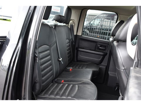 Dodge Ram 1500 5.7 V8 4x4 Quad Cab 6'4 Camera, Cruise, 402pk, Automaat, Leder, Stoelverwarming, Trekhaak, Multimedia, Uniek!