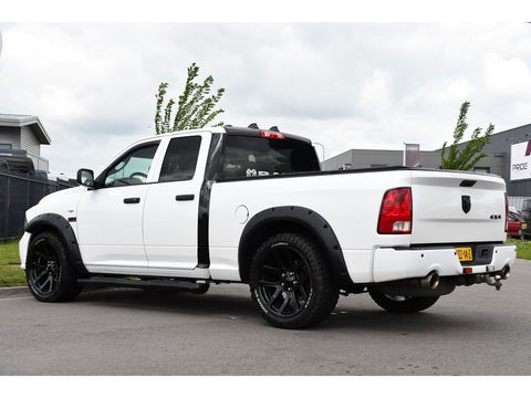 Dodge Ram 1500 5.7 V8 4x4 Quad Cab 6'4 Camera, Cruise, 402pk, Automaat, Leder, Stoelverwarming, Trekhaak, Multimedia, Uniek!
