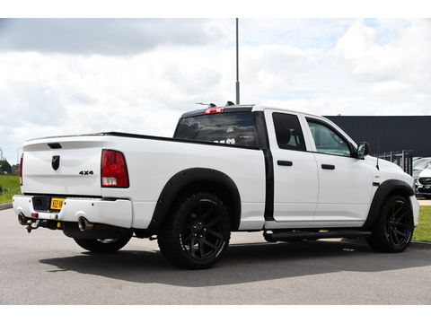 Dodge Ram 1500 5.7 V8 4x4 Quad Cab 6'4 Camera, Cruise, 402pk, Automaat, Leder, Stoelverwarming, Trekhaak, Multimedia, Uniek!