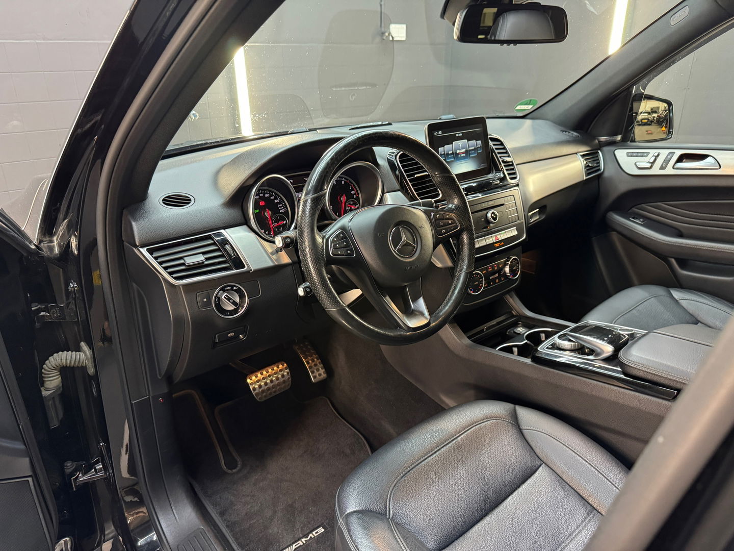 Mercedes-Benz GLE 400 4M AMG Pano|Memory|360Cam|Trekhaak
