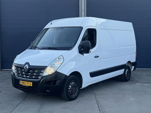 Renault Master T35 2.3 dCi L2H2 LAADKLEP / AIRCO / CRUISE CONTROLE / N.A.P / EURO 6