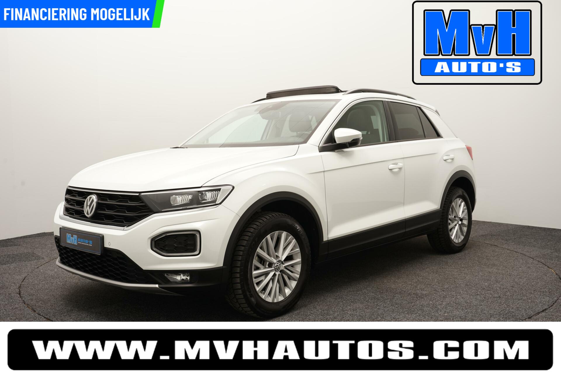 Volkswagen T-Roc 1.0 TSI Style 140PK|PANO|LED|TREKH|STOELVERW.