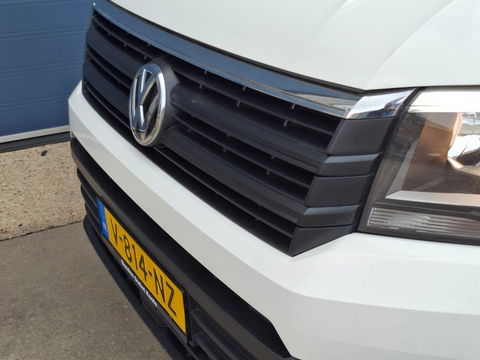 Volkswagen Crafter 35 2.0 TDI L3H3 Trendline IMPERIAL  / TREKHAAK / EURO 6 / NAP / CAMERA