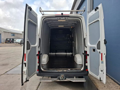 Volkswagen Crafter 35 2.0 TDI L3H3 Trendline IMPERIAL  / TREKHAAK / EURO 6 / NAP / CAMERA