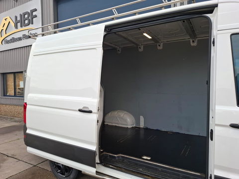 Volkswagen Crafter 35 2.0 TDI L3H3 Trendline IMPERIAL  / TREKHAAK / EURO 6 / NAP / CAMERA