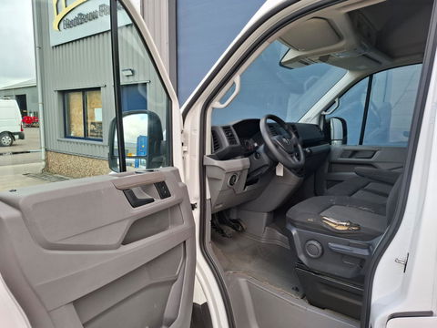 Volkswagen Crafter 35 2.0 TDI L3H3 Trendline IMPERIAL  / TREKHAAK / EURO 6 / NAP / CAMERA