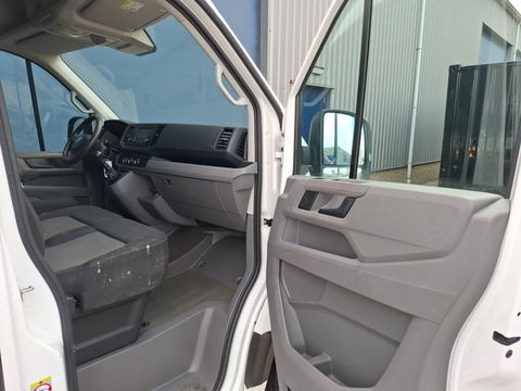 Volkswagen Crafter 35 2.0 TDI L3H3 Trendline IMPERIAL  / TREKHAAK / EURO 6 / NAP / CAMERA