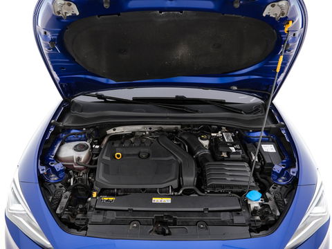SEAT Leon Sportstourer 1.5 eTSI FR Launch Edition Aut. *FULL-LED | DIGI-COCKPIT | NAVI-FULLMAP | LEATHER-MICROFIBRE | CARPLAY | KEYLESS | SHIFT-PADDLES | SPORT-SEATS | HEATED-SEATS | AMBIENT-LIGHT | CAMERA | ECC | PDC | CRUISE | TOWBAR | 17'