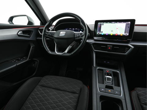 SEAT Leon Sportstourer 1.5 eTSI FR Launch Edition Aut. *FULL-LED | DIGI-COCKPIT | NAVI-FULLMAP | LEATHER-MICROFIBRE | CARPLAY | KEYLESS | SHIFT-PADDLES | SPORT-SEATS | HEATED-SEATS | AMBIENT-LIGHT | CAMERA | ECC | PDC | CRUISE | TOWBAR | 17'