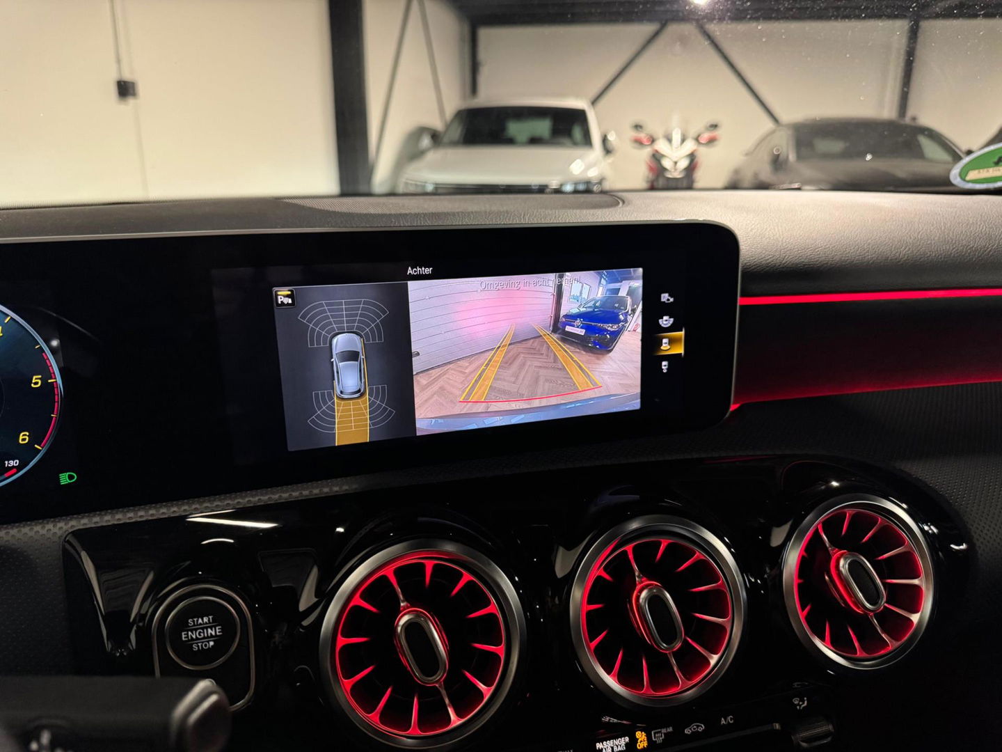 Mercedes-Benz A-Klasse 220 d Premium Plus PANO CAM