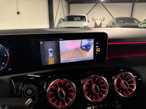 Mercedes-Benz A-Klasse 220 d Premium Plus PANO CAM