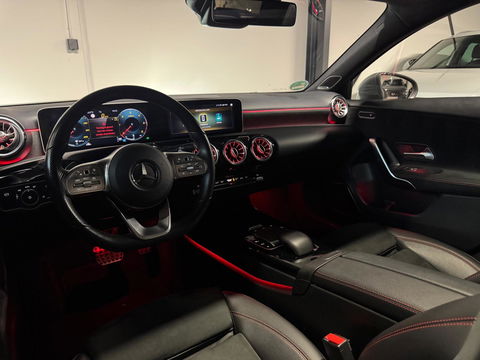 Mercedes-Benz A-Klasse 220 d Premium Plus PANO CAM