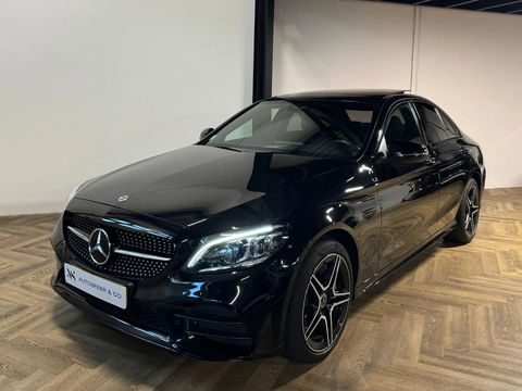 Mercedes-Benz C-Klasse 300 e AMG Limited
