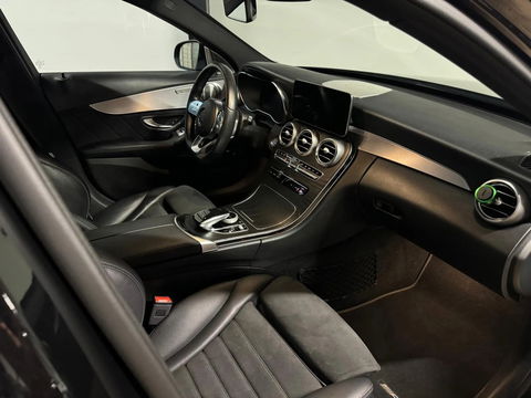 Mercedes-Benz C-Klasse 300 e AMG Limited