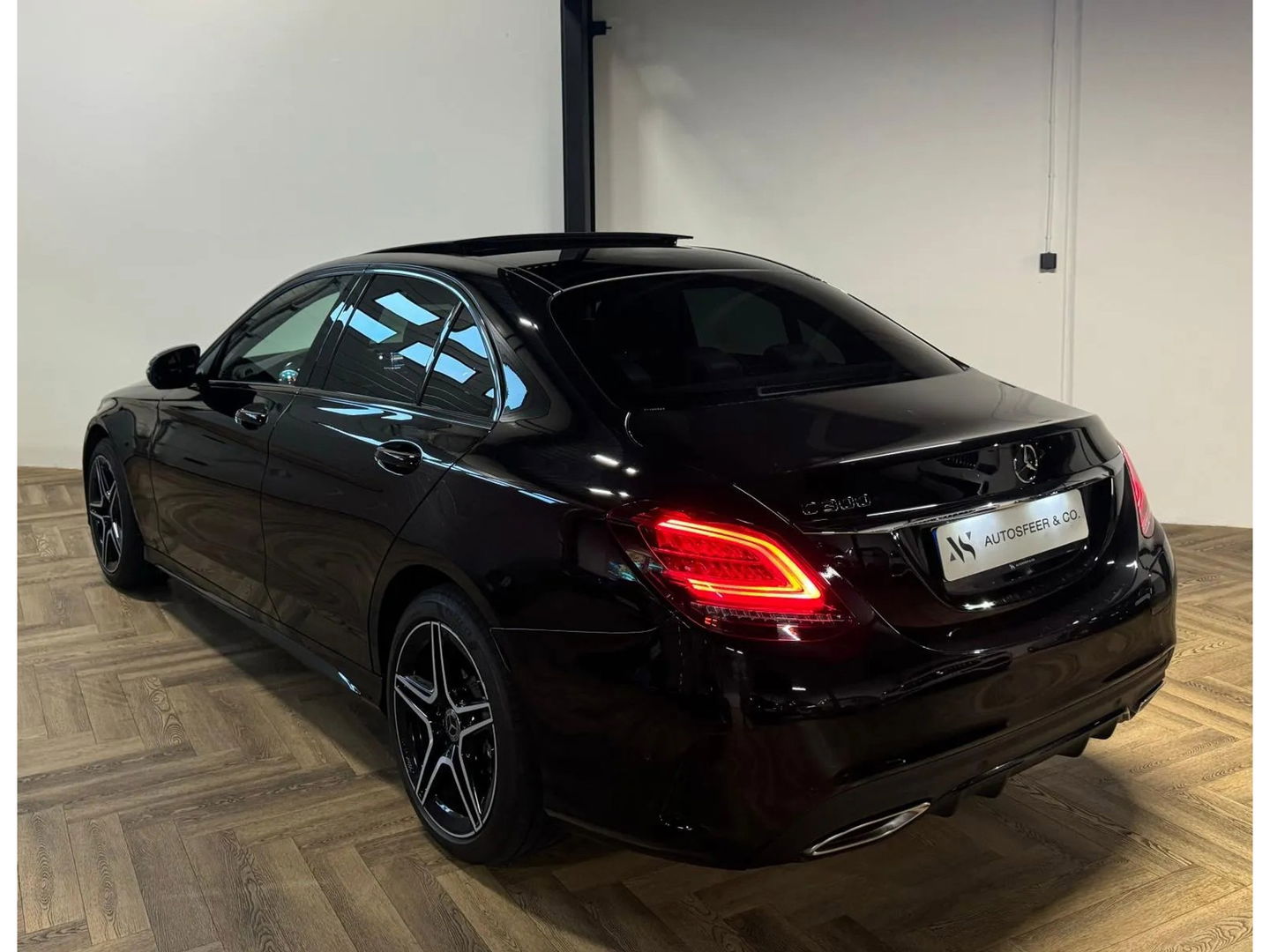 Mercedes-Benz C-Klasse 300 e AMG Limited