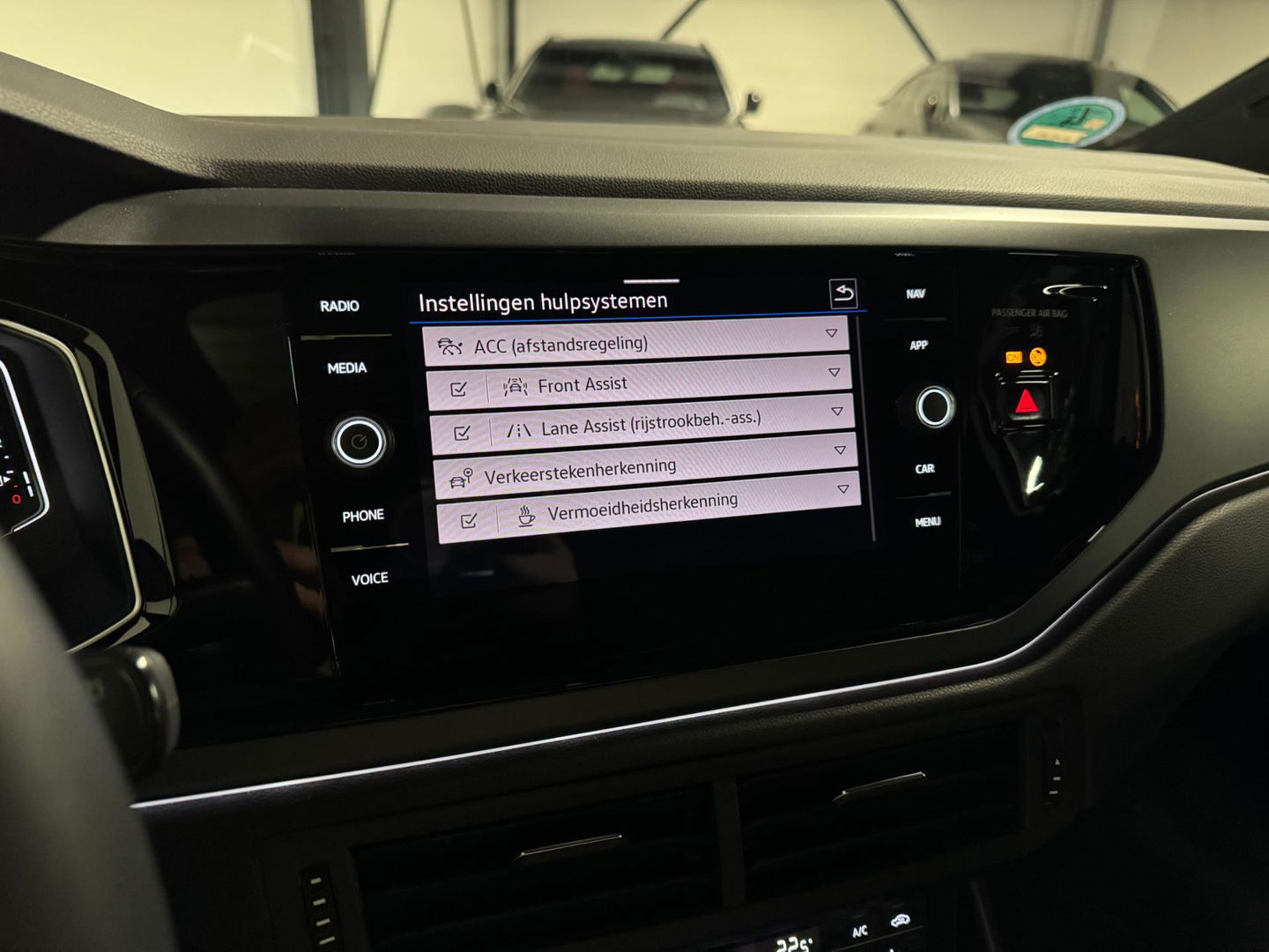 Volkswagen Polo 1.0 TSI R-Line PANO KEYLESS VOL