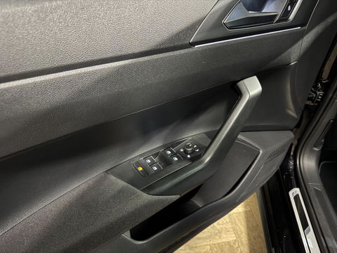 Volkswagen Polo 1.0 TSI R-Line PANO KEYLESS VOL