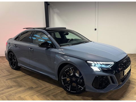 Audi RS3 Limousine 2.5 TFSI RS3 quattro PANO KEYLESS