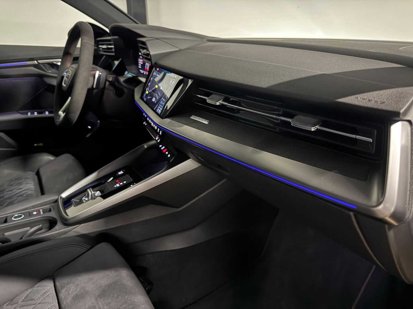 Audi RS3 Limousine 2.5 TFSI RS3 quattro PANO KEYLESS