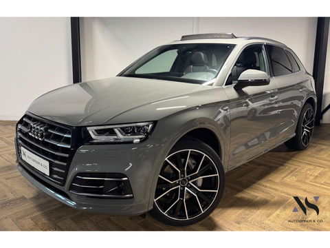 Audi Q5 55 TFSI e quattro Competition S-LINE PANO KEYLESS