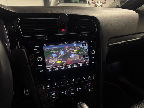 Volkswagen Golf 2.0 TSI GTI Performance CAM PDC