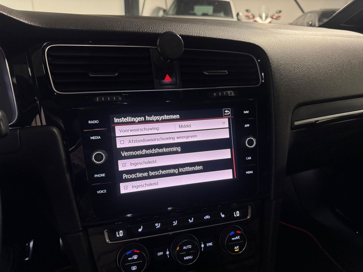 Volkswagen Golf 2.0 TSI GTI Performance CAM PDC