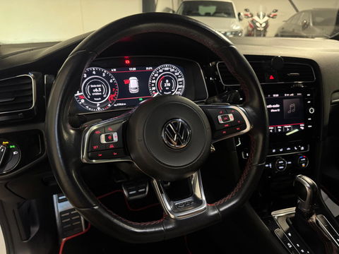 Volkswagen Golf 2.0 TSI GTI Performance CAM PDC