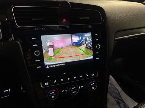 Volkswagen Golf 2.0 TSI GTI Performance CAM PDC
