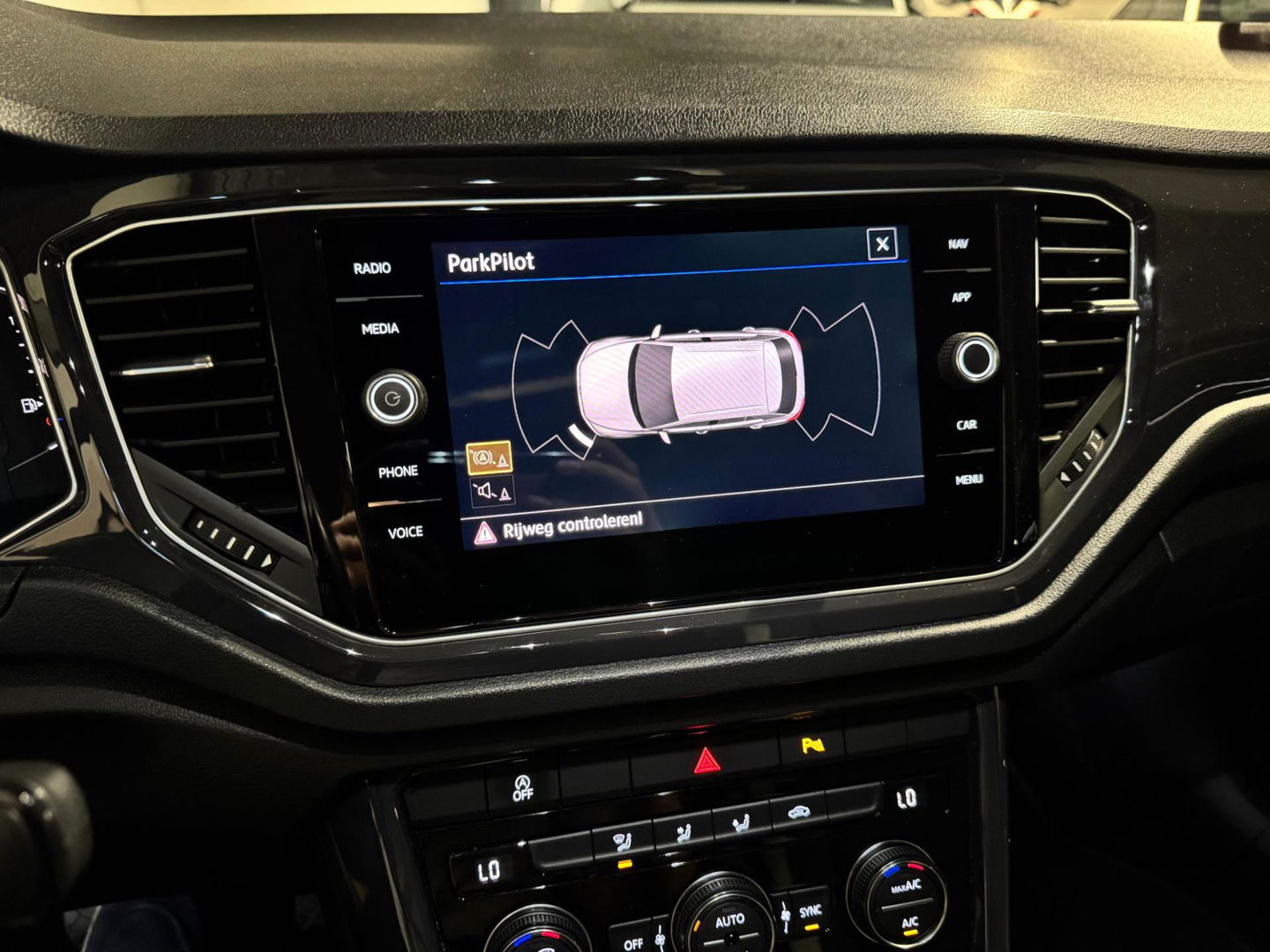Volkswagen T-Roc 1.5 TSI Sport ACC PANO'