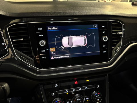 Volkswagen T-Roc 1.5 TSI Sport ACC PANO'