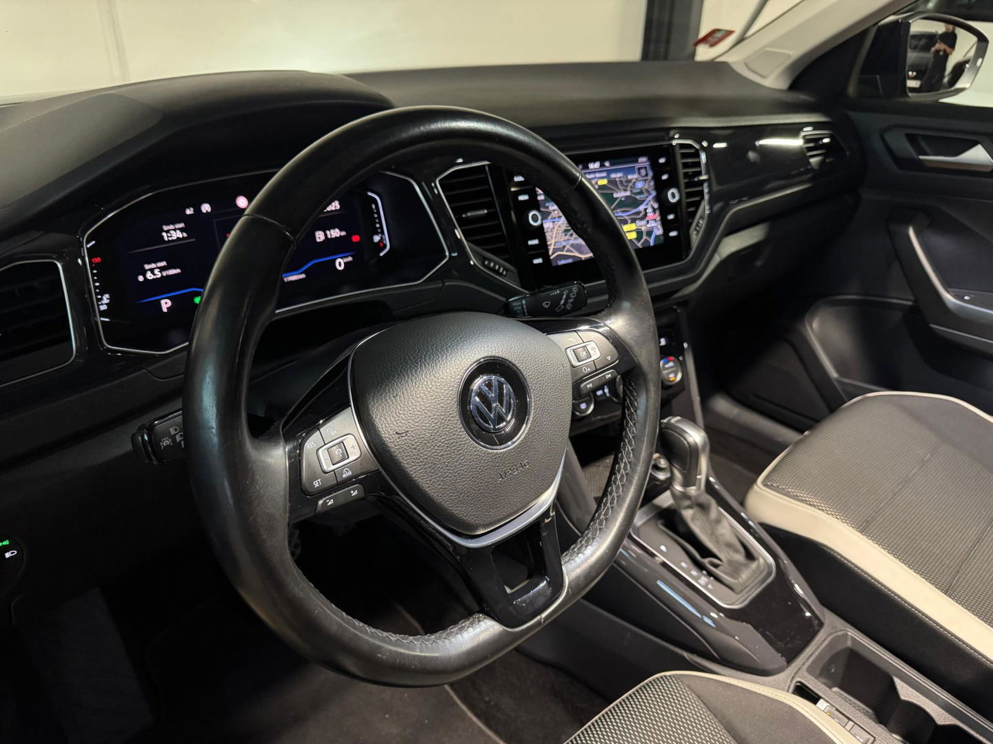 Volkswagen T-Roc 1.5 TSI Sport ACC PANO'