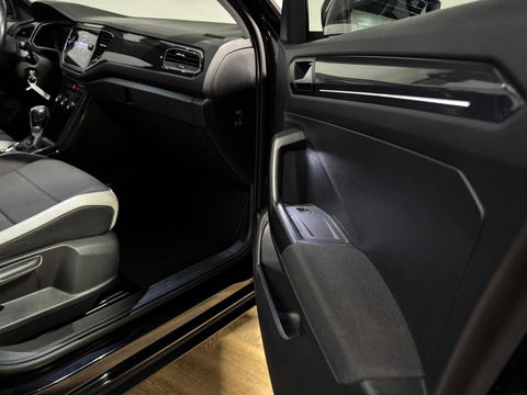 Volkswagen T-Roc 1.5 TSI Sport ACC PANO'