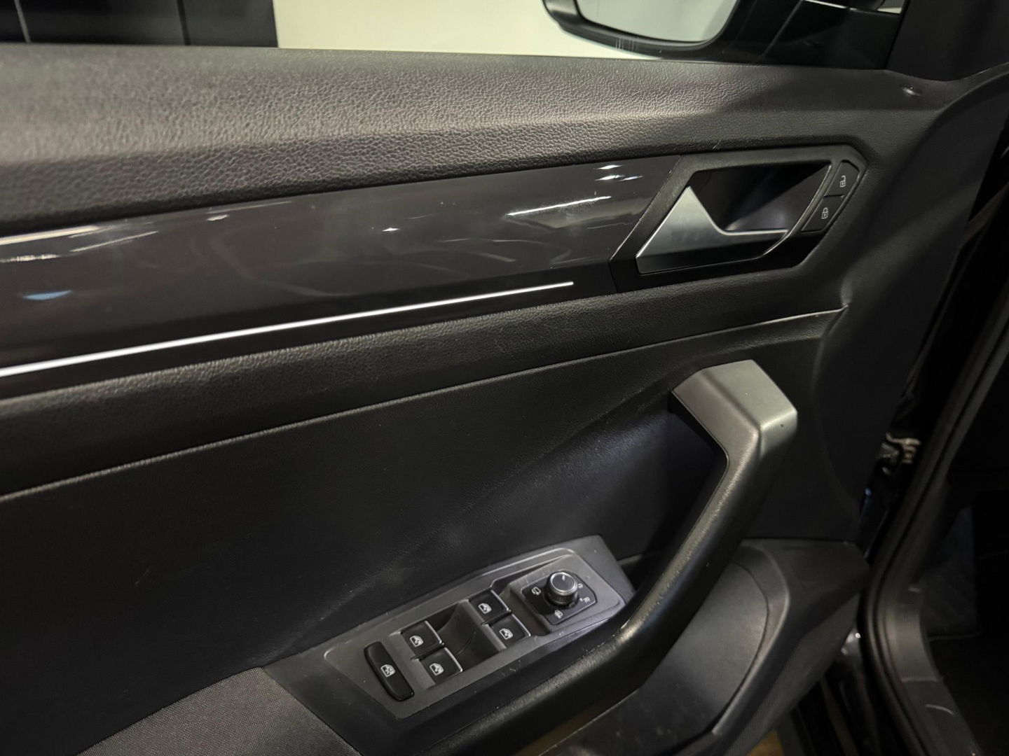 Volkswagen T-Roc 1.5 TSI Sport ACC PANO'