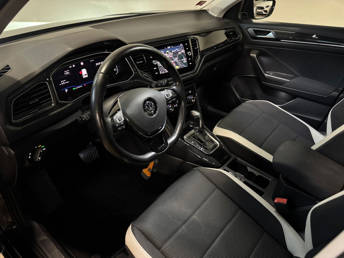 Volkswagen T-Roc 1.5 TSI Sport ACC PANO'