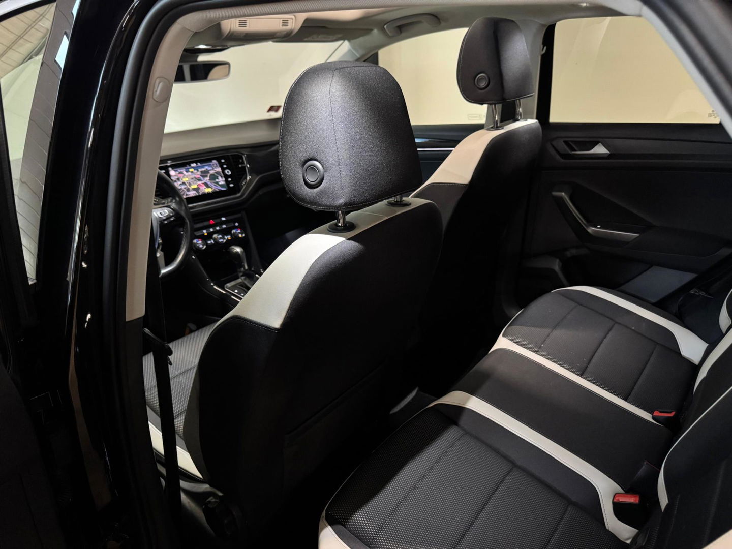 Volkswagen T-Roc 1.5 TSI Sport ACC PANO'