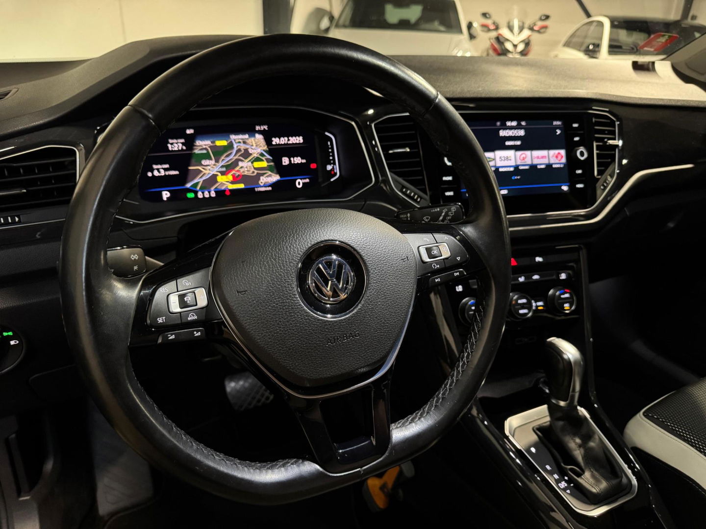 Volkswagen T-Roc 1.5 TSI Sport ACC PANO'