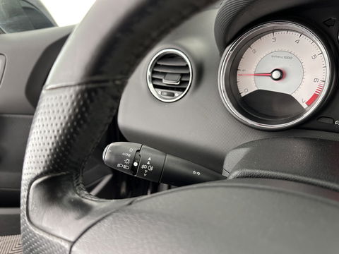 Peugeot 308 CC 1.6 THP Noir & Blanc *FULL-LEATHER | NAVI-FULLMAP | AIR-SCARF | SPORT/HEATED-SEATS | ECC | PDC | CRUISE | 18''ALU*