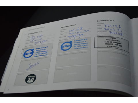 Volvo V40 T3 | Stoelverwarming | trekhaak | Cruise Control | VOC | Standkachel | High Performance Audio |