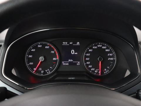 SEAT Arona 1.0 TSI Style | Carplay | Climate control | Navigatie | Parkeerhulp | Cruise control | Bluetooth | Getint glas