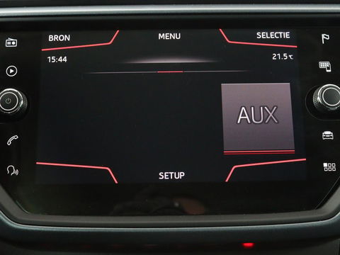 SEAT Arona 1.0 TSI Style | Carplay | Climate control | Navigatie | Parkeerhulp | Cruise control | Bluetooth | Getint glas