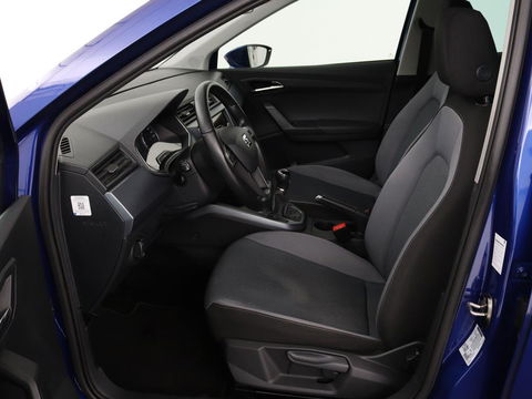 SEAT Arona 1.0 TSI Style | Carplay | Climate control | Navigatie | Parkeerhulp | Cruise control | Bluetooth | Getint glas