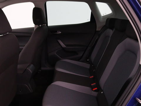 SEAT Arona 1.0 TSI Style | Carplay | Climate control | Navigatie | Parkeerhulp | Cruise control | Bluetooth | Getint glas