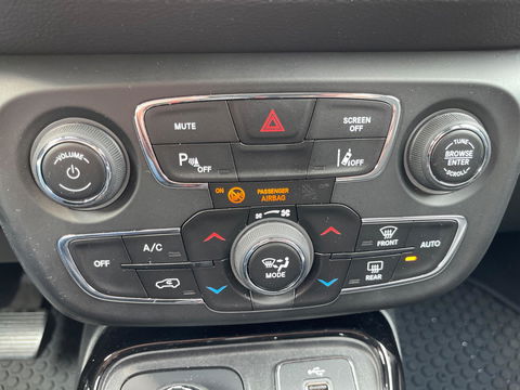 Jeep Compass 1.4 MultiAir Opening Edition 4x4 AUTOMAAT LEER NAVI CAMERA TREKHAAK