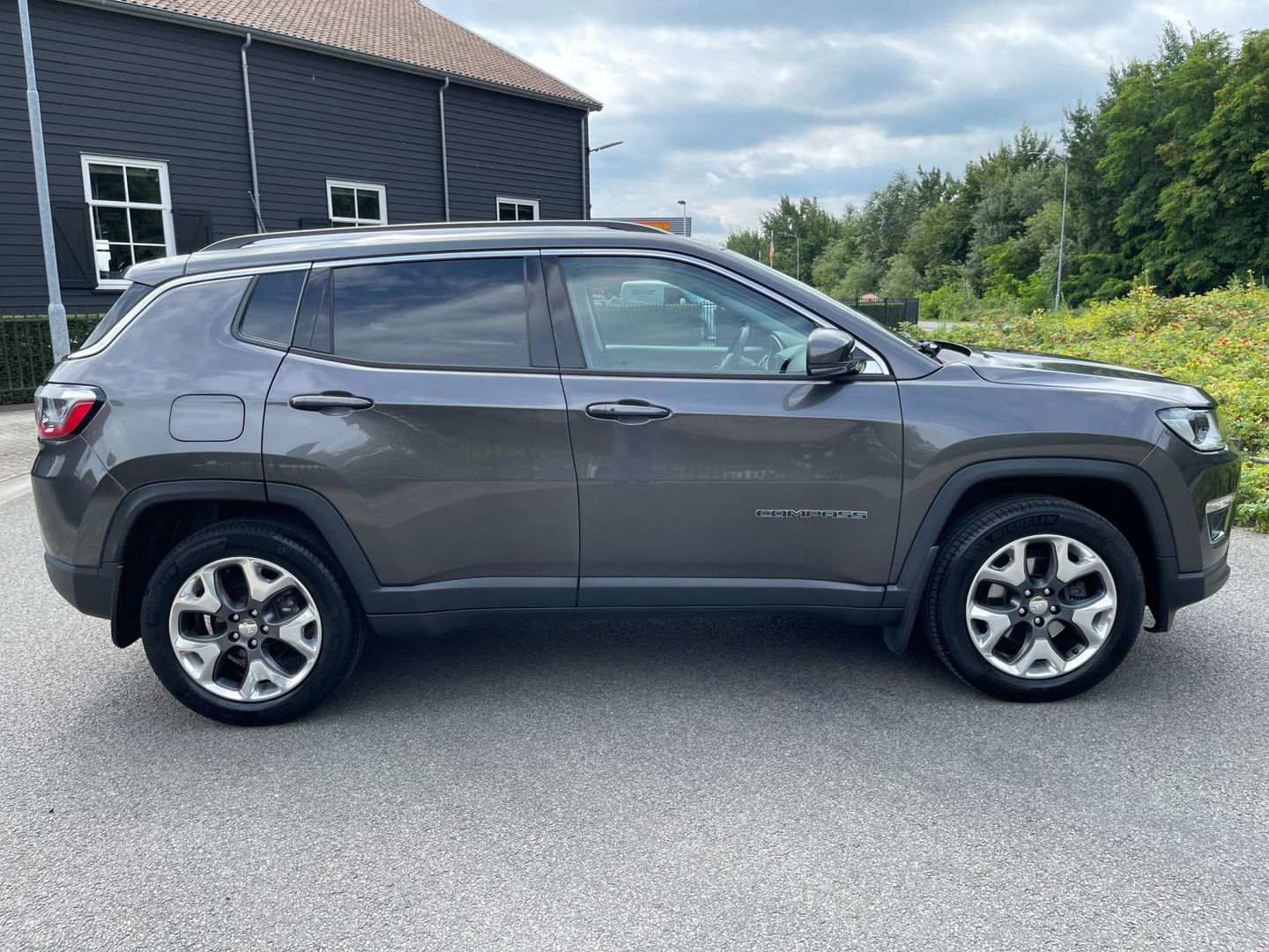 Jeep Compass 1.4 MultiAir Opening Edition 4x4 AUTOMAAT LEER NAVI CAMERA TREKHAAK