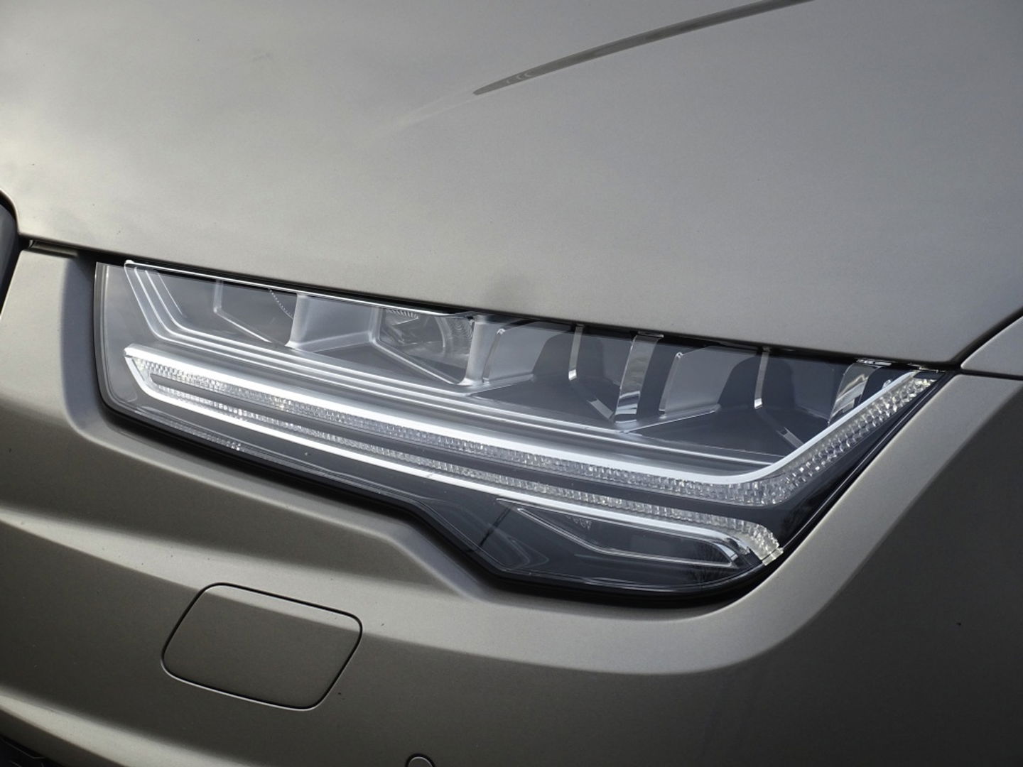 Audi A7 Sportback 1.8 TFSI S-Edition / Maxton / Bose / LED *NAP*