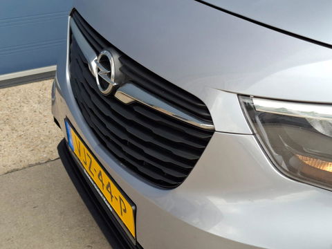 Opel Combo 1.5D L2H1 Edition AUTOMAAT / AIRCO / CRUISE CONTROLE / TREKHAAK / EURO 6