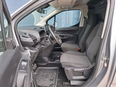 Opel Combo 1.5D L2H1 Edition AUTOMAAT / AIRCO / CRUISE CONTROLE / TREKHAAK / EURO 6